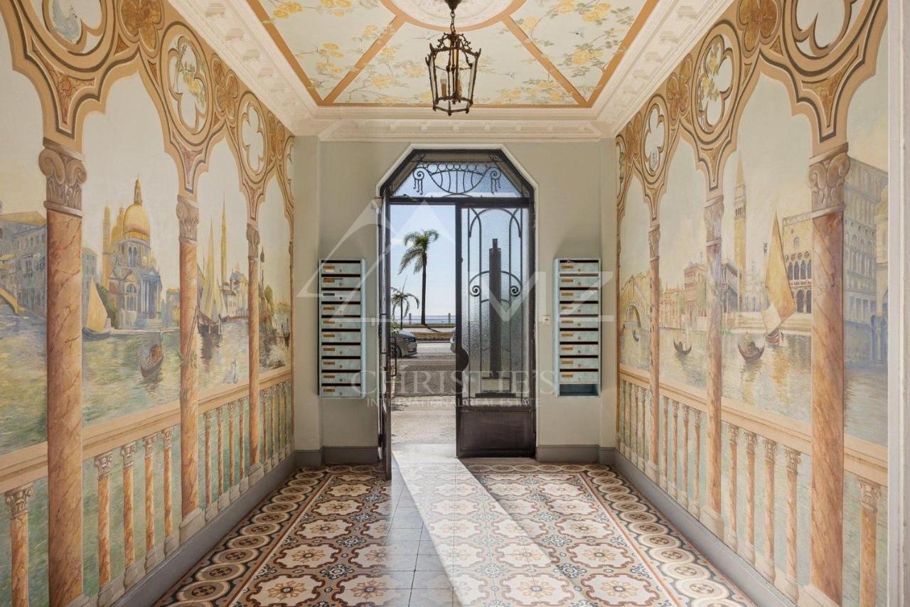 Luxury With Sea View On The First Line Promenade Des Leilighet